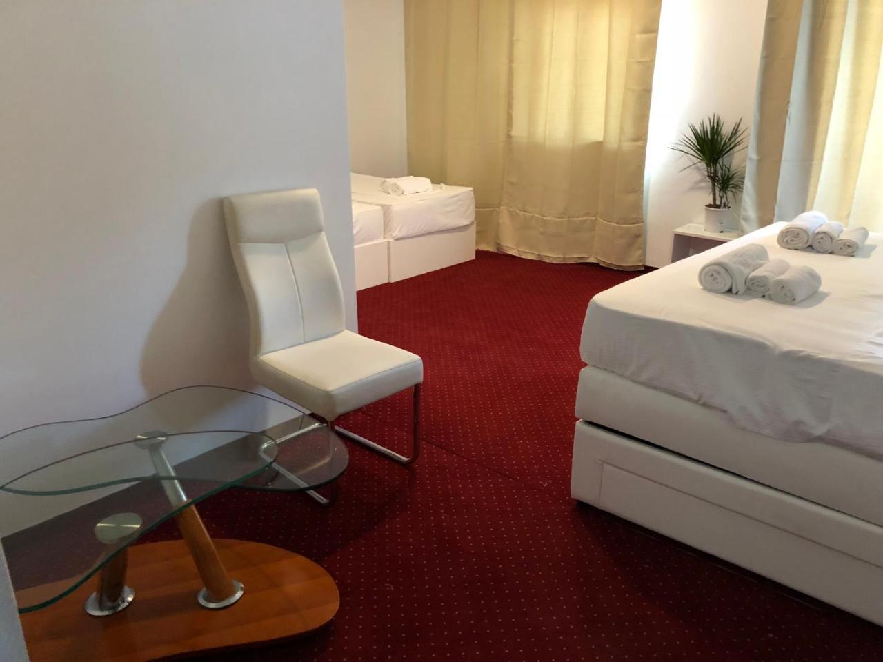 Hotel Park Crikvenica Exterior photo